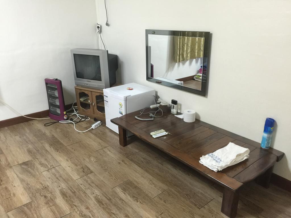 Gurye Guesthouse Bagian luar foto
